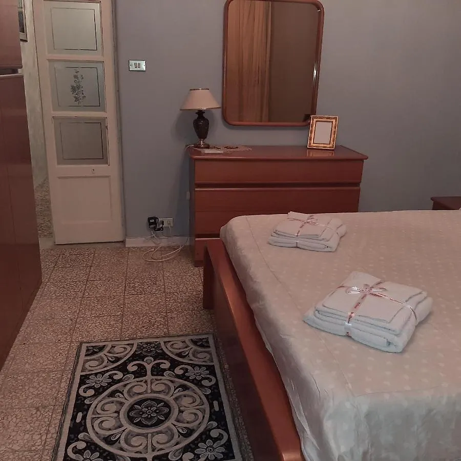 Appartamento La SALETTE Aeroporto di Catania Fontana Rossa